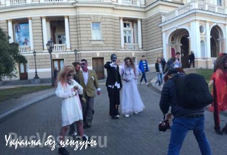 В Одессе состоялась зомби-свадьба (ФОТОФАКТ)