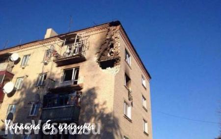 Сватово: пьяные украинские террористы, взрывы и разрушенные дома (ФОТО)