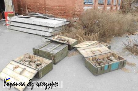 В Сватово обнаружили тайник с противотанковыми минами