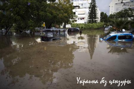 Наводнение в Израиле затопило город