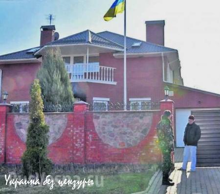 «Трассу Януковича» на «Межигорье» теперь перекрывают для Яценюка (ФОТО)