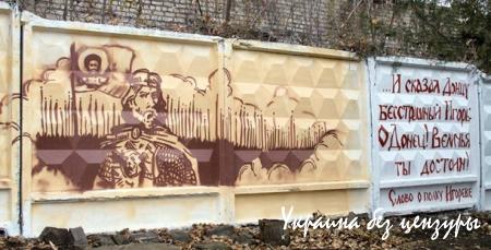 Порошенко и Папа, теракт в Мали: фото дня