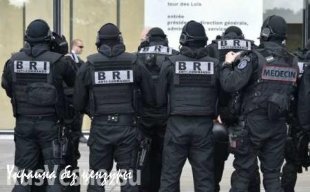 Семь человек, задержанных после штурма квартиры в Сен-Дени, отпущены