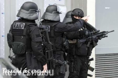 Заложники на севере Франции в безопасности — французские СМИ