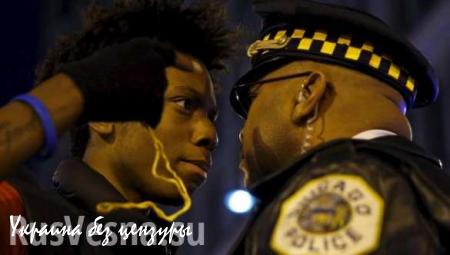 В Чикаго задержаны митингующие против убийства афроамериканца полицией