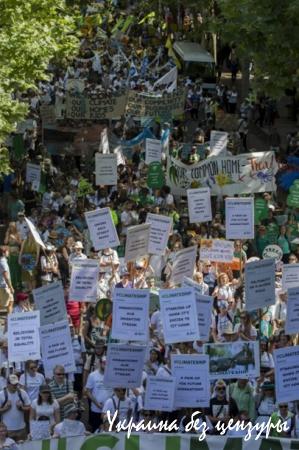 В Австралии прошли марши в защиту климата