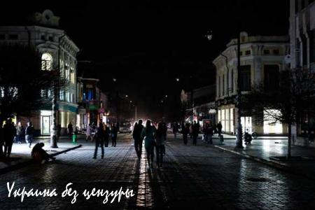 Как Крым переживает блэкаут (ФОТОРЕПОРТАЖ)