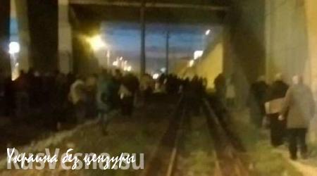 МОЛНИЯ: в стамбульском метро прогремел взрыв (ФОТО+ВИДЕО)