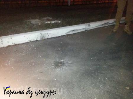 Жизнь в Украинском Государстве: неизвестный под Киевом кинул гранату в людей на автопарковке, есть раненые (ФОТО)