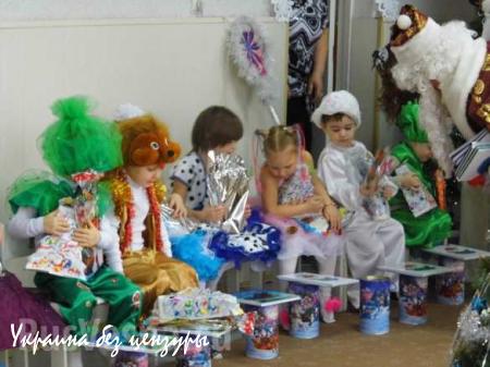 ВНИМАНИЕ: рождественские подарки детям Донбасса собирают в Новоспасском монастыре в Москве (ФОТО)