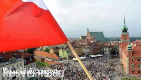 Десятки тысяч жителей Польши протестуют из-за нового правительства