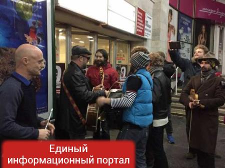 Гребенщиков спел в киевском метро (ФОТО, ВИДЕО)