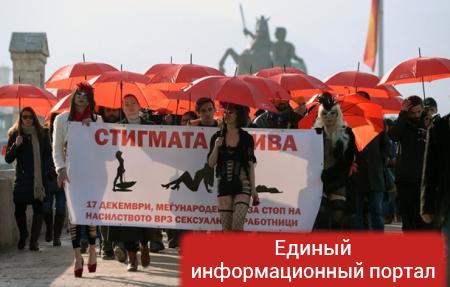 Речь Путина, митинг у Рады, Мисс мира: фото дня