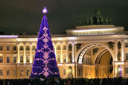 Санкт-Петербург готов к Новому году