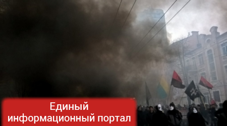 В Киеве проходит неонацистский марш в поддержку подозреваемых в убийстве Бузины (ФОТО, ВИДЕО)