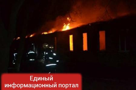Под Одессой сгорела казарма ВСУ (ФОТО)